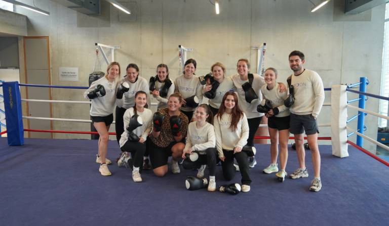 Initiation à la boxe pour l’équipe Smoon